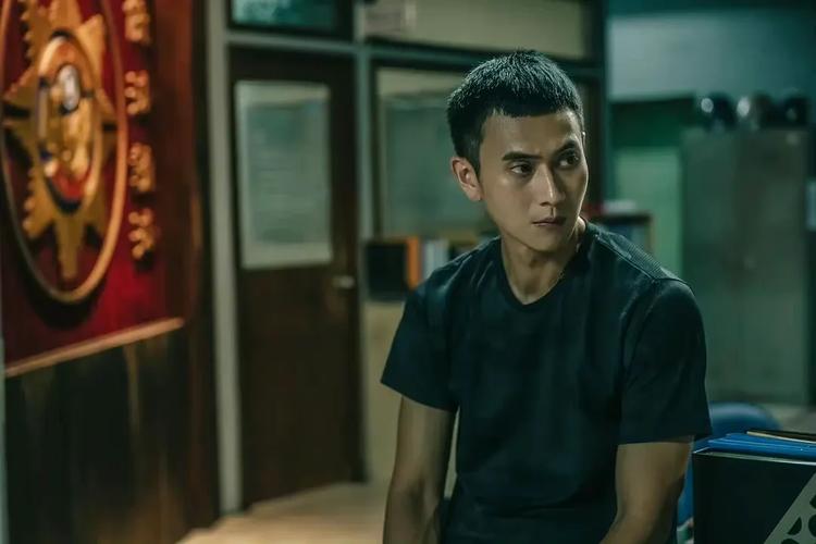 澳彩77749.cσm查询开奖和港影坛第一恶人去世与香港第一恶人演员